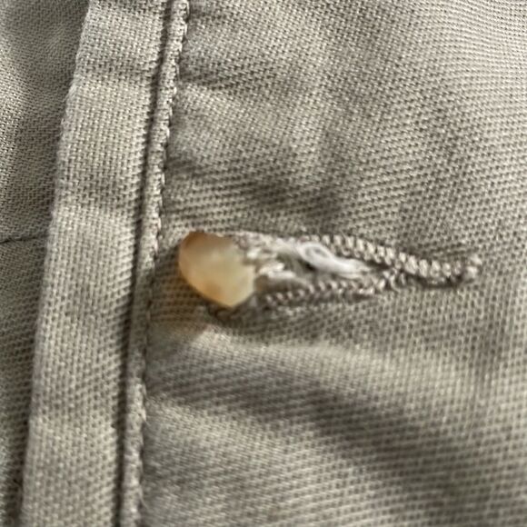 Duck Head Short Khaki Pant. W-42 - Picture 5 of 5